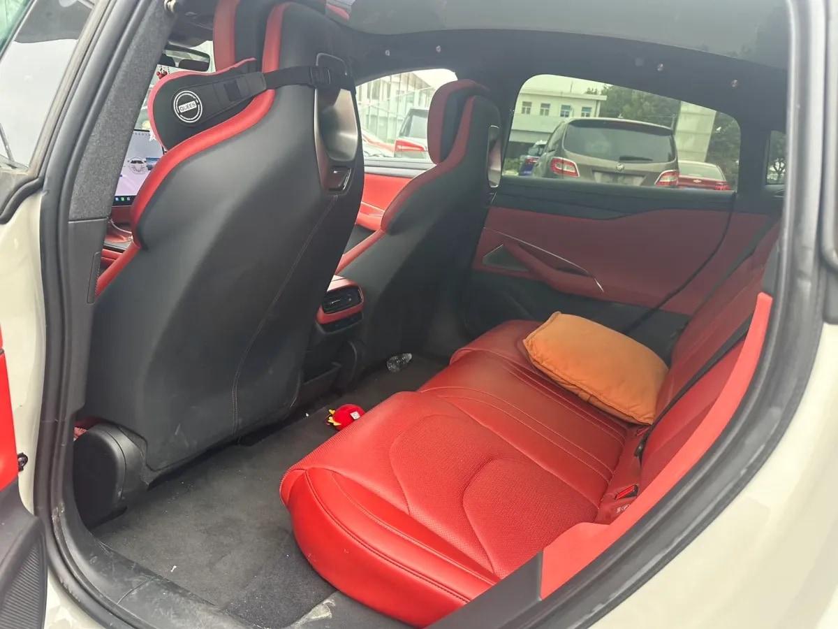 2024 Xiaomi SU7 BEV 73.6KWH 700km image 6