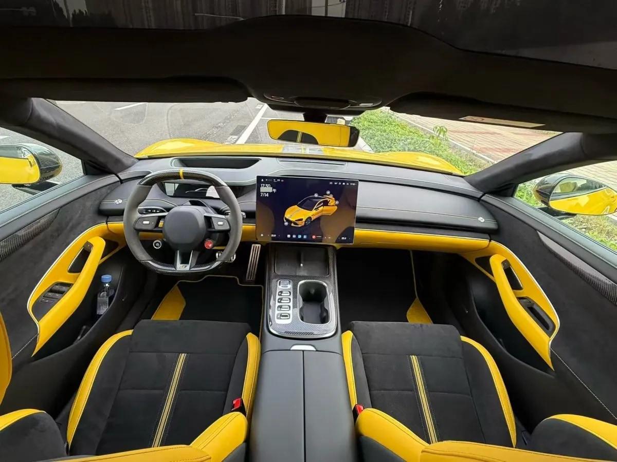 2025 Xiaomi SU7 Ultra BEV 93.7KWH image 6