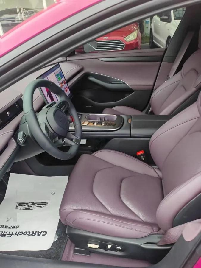 2024 Xiaomi SU7 BEV 94.3KWH image 6
