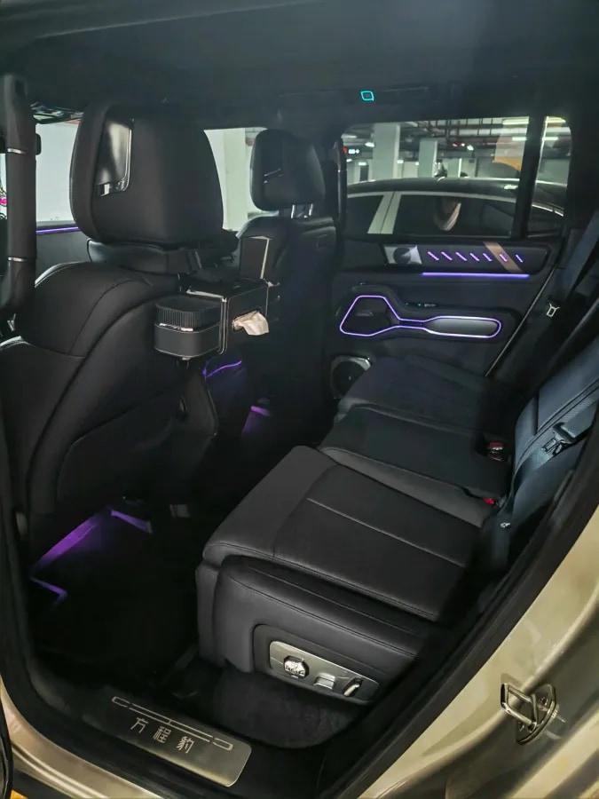 2025 FangChengBao Bao 8 2.0T 245HP L4 E-CVT PHEV 36.8KWH image 6