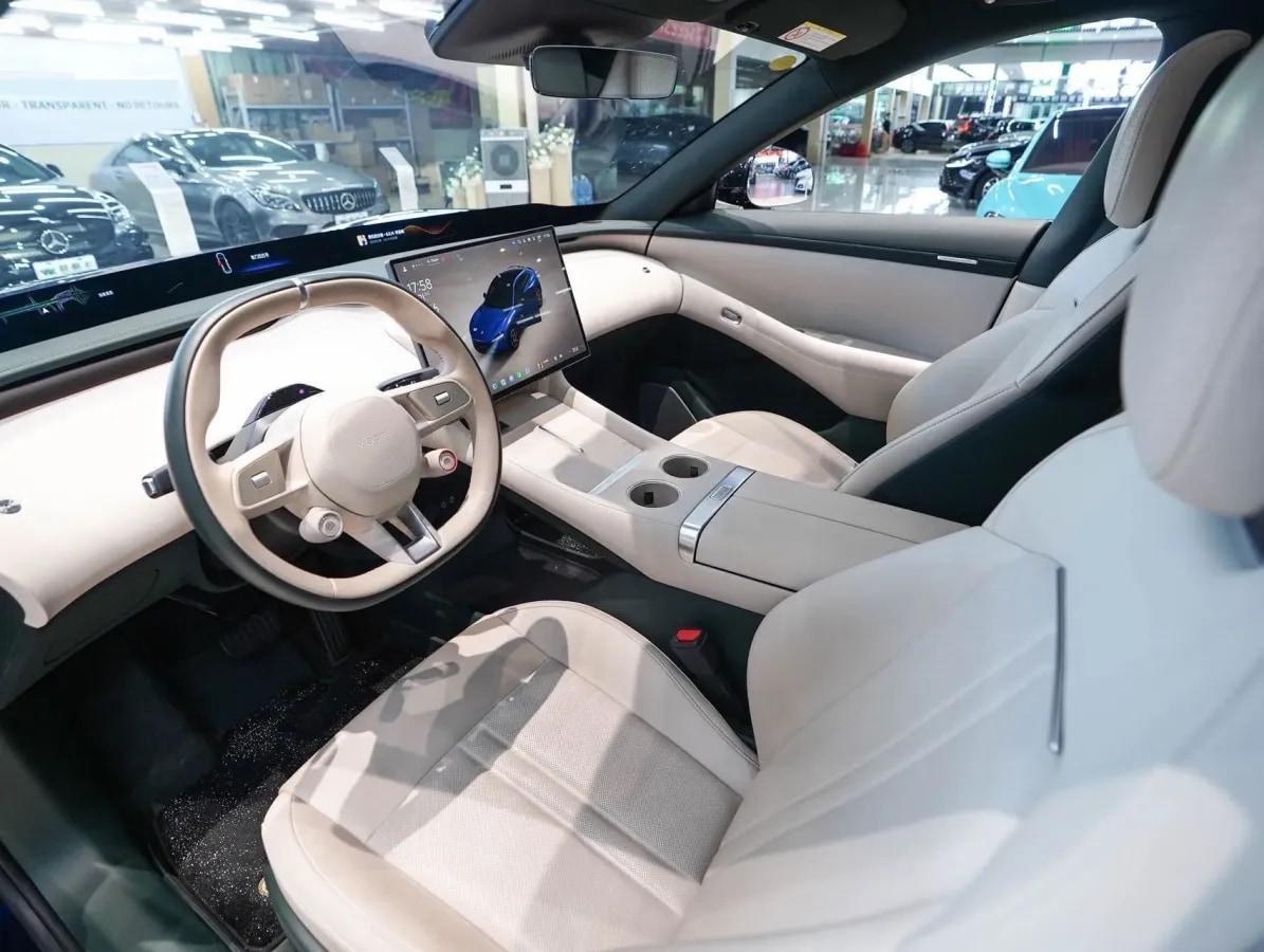 2025 Xiaomi YU7 BEV 96.3KWH 835km image 6