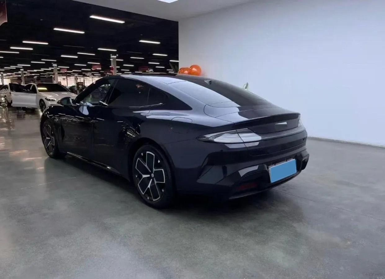 2024 Xiaomi SU7 BEV 94.3KWH image 6