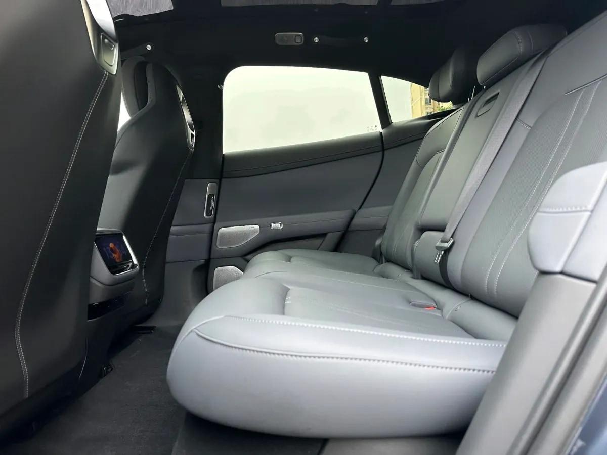 2025 Xiaomi YU7 BEV 101.7KWH image 6