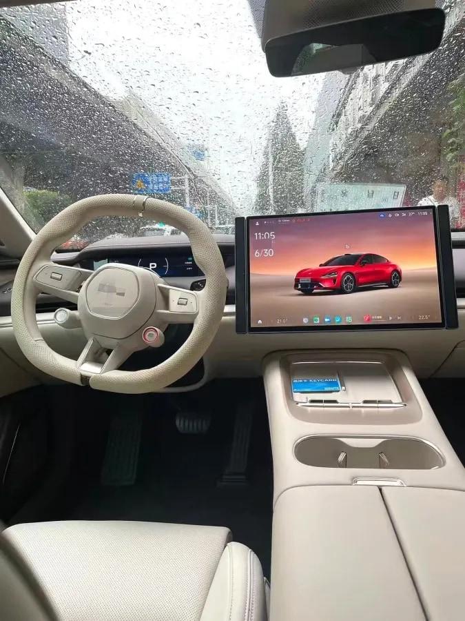 2026 Xiaomi SU7 BEV image 6