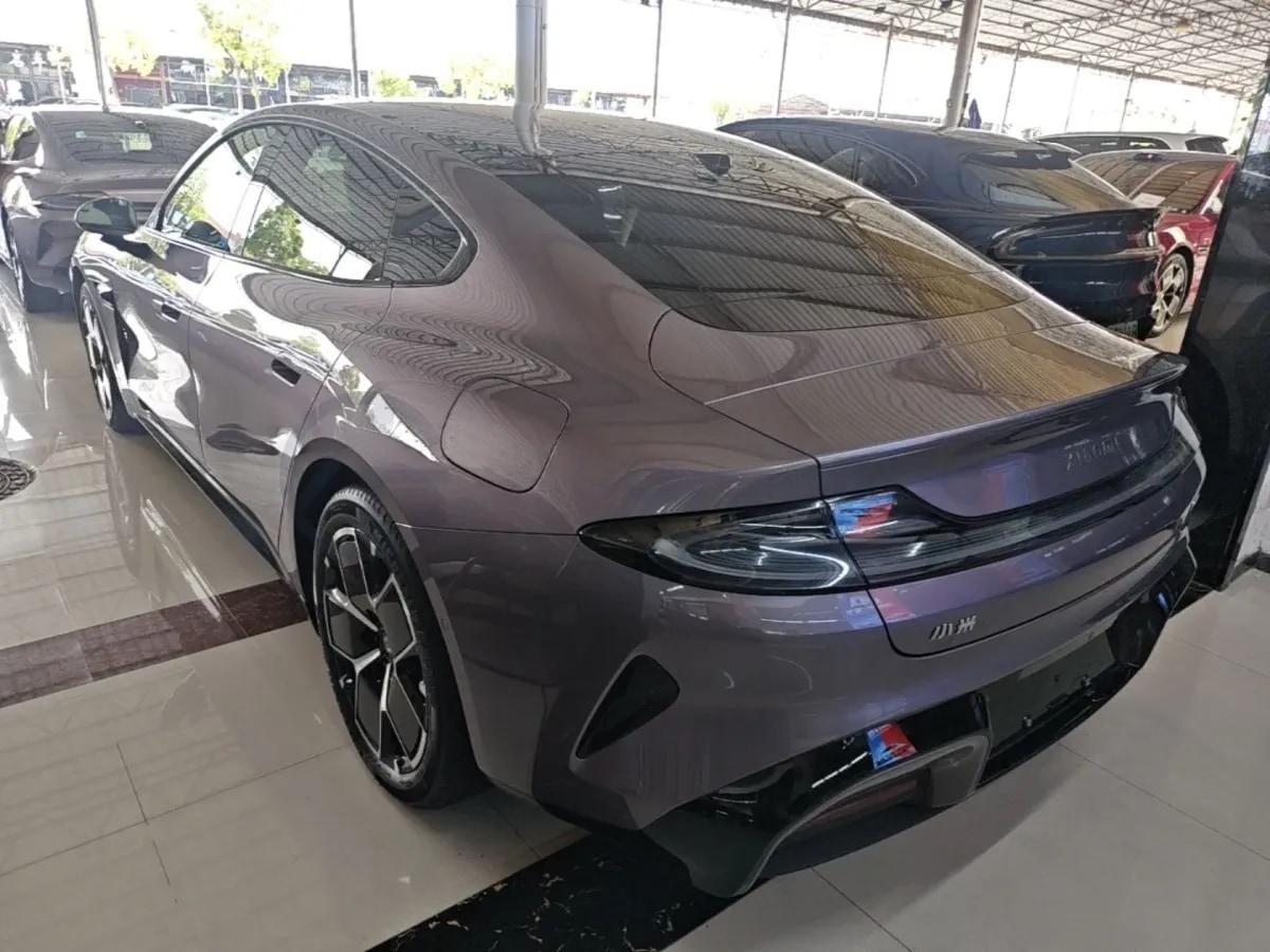 2024 Xiaomi SU7 BEV 94.3KWH image 6