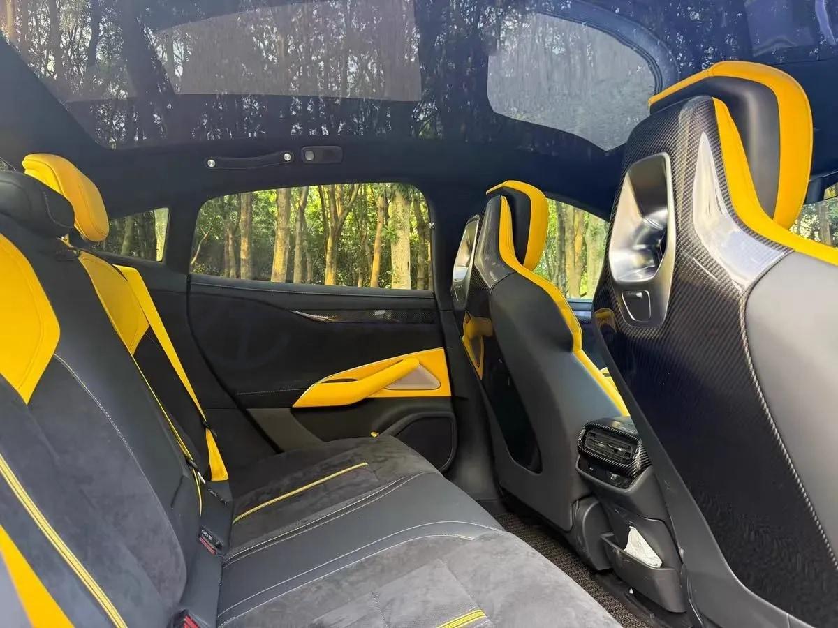 2025 Xiaomi SU7 Ultra BEV 93.7KWH 630km image 6