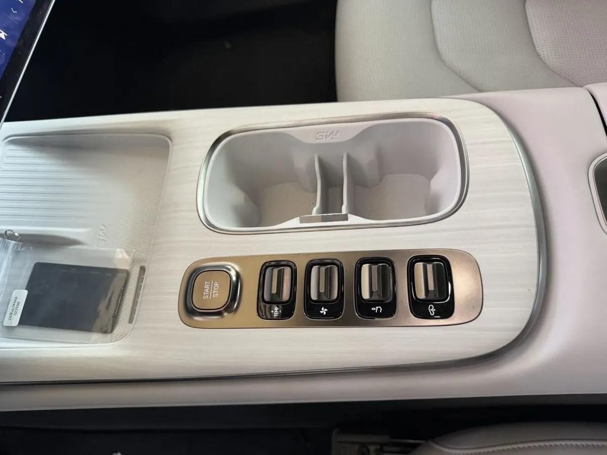 2024 Xiaomi SU7 BEV 101KWH 800km image 6