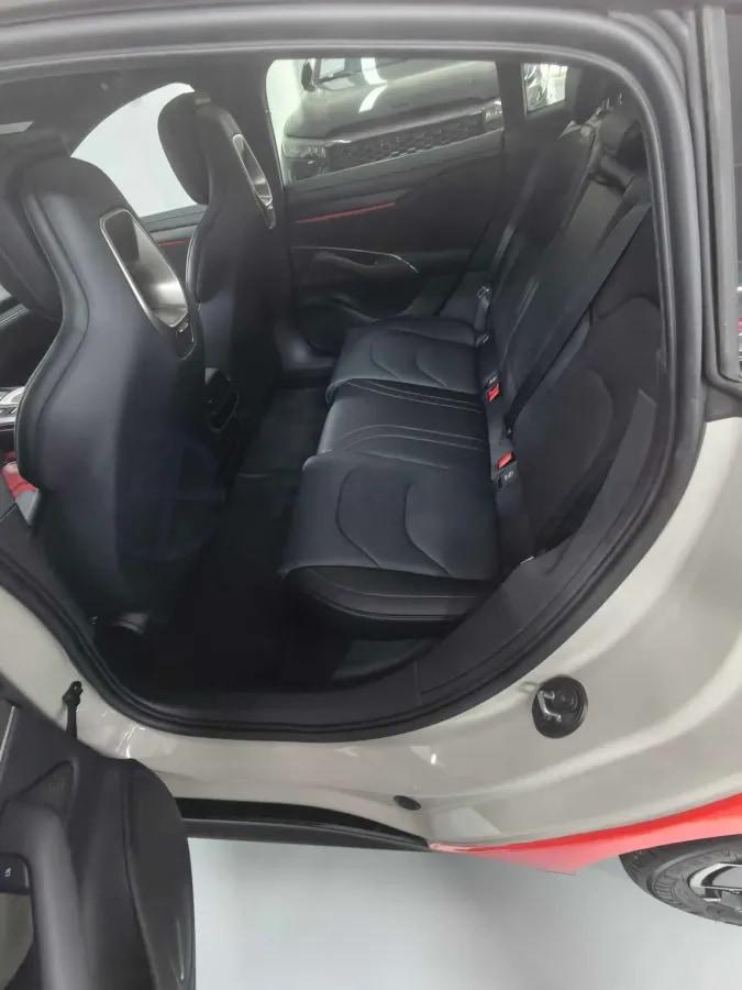 2024 Xiaomi SU7 BEV 73.6KWH 700km image 6