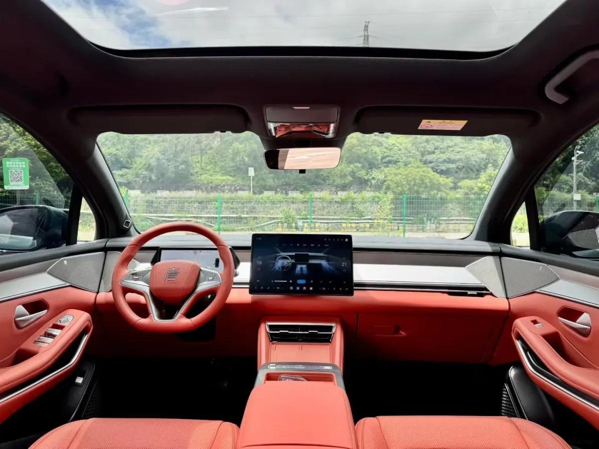 2025 BYD Tang L BEV 100.5KWH 670km image 6
