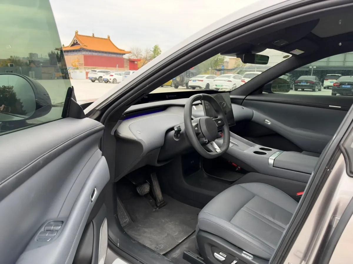 2025 Xiaomi YU7 BEV 96.3KWH 770km image 6