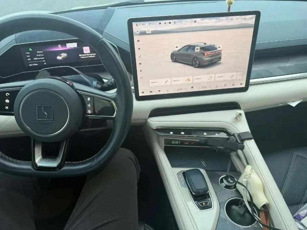 2023 Zeekr 001 BEV 86KWH 560km image 6