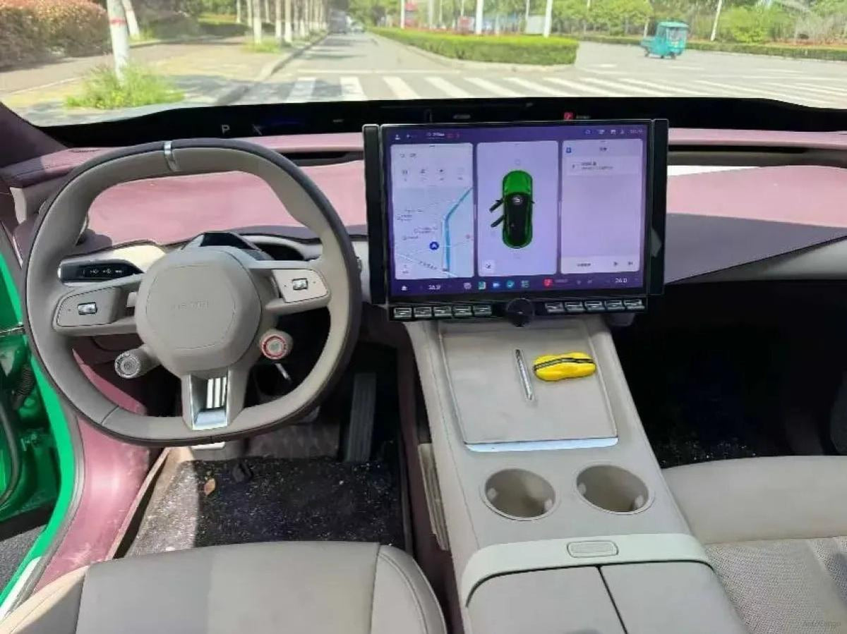 2025 Xiaomi YU7 BEV 96.3KWH 770km image 6