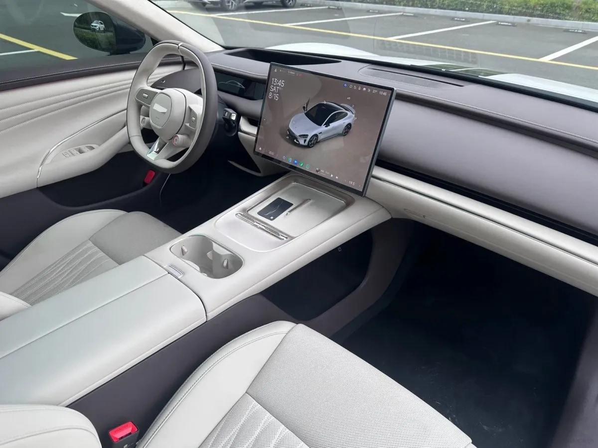 2026 Xiaomi SU7 BEV 101.7KWH 835km image 6