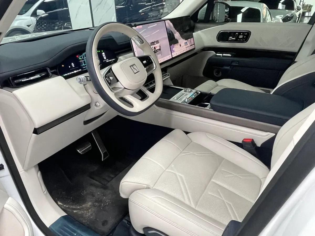 2025 Zeekr 9X 2.0T 279HP L4 1DHT PHEV image 6