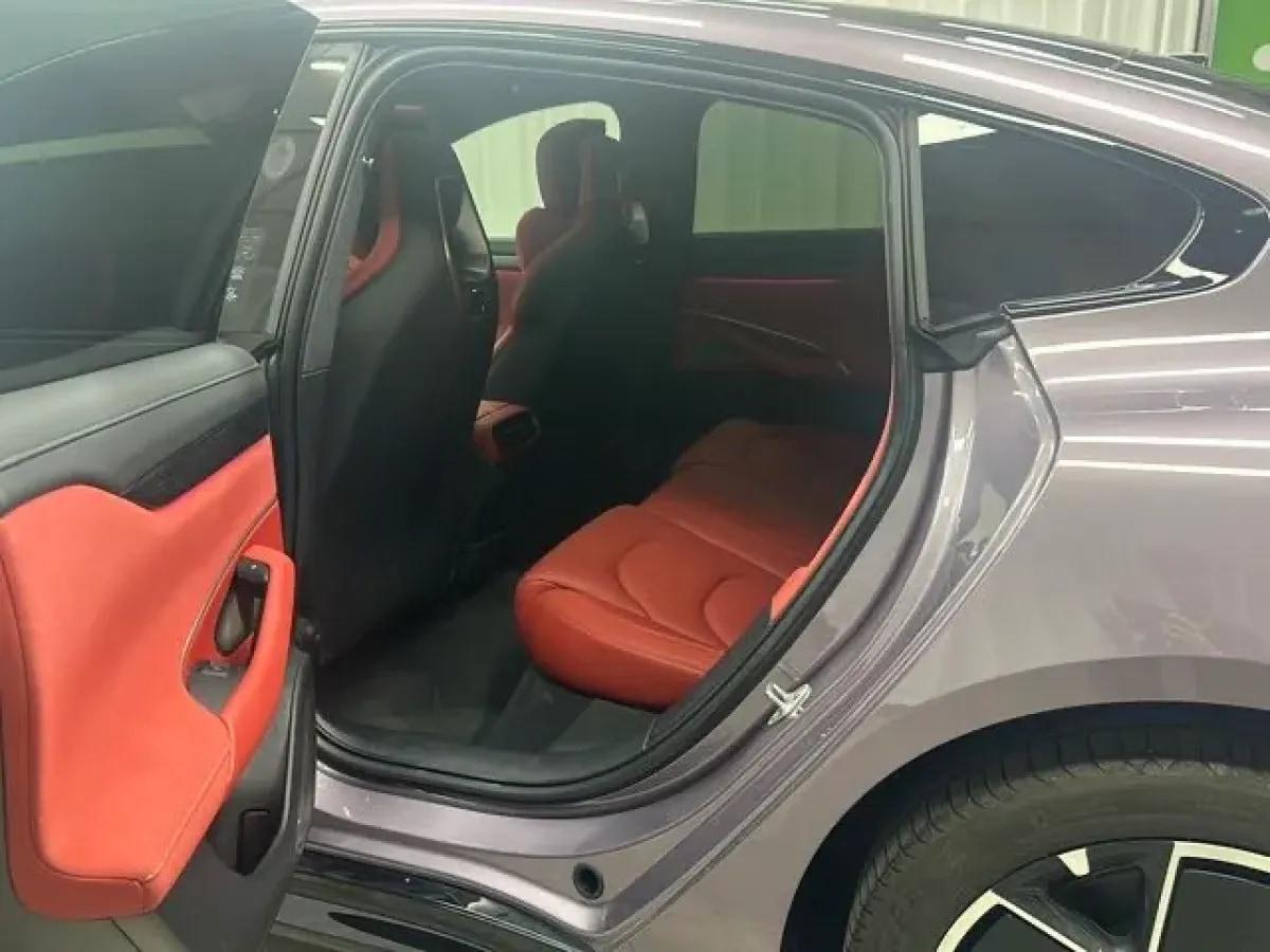 2024 Xiaomi SU7 BEV 94.3KWH image 6