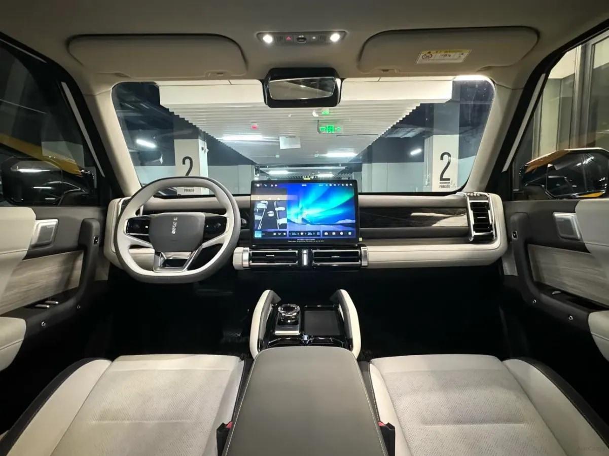 2024 iCAR iCAR 03 BEV 65.69KWH 472km image 6