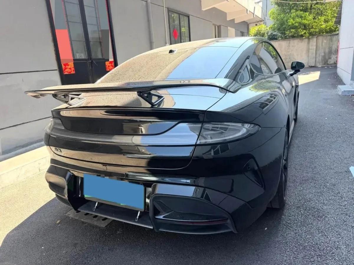 2025 Xiaomi SU7 Ultra BEV 93.7KWH image 6