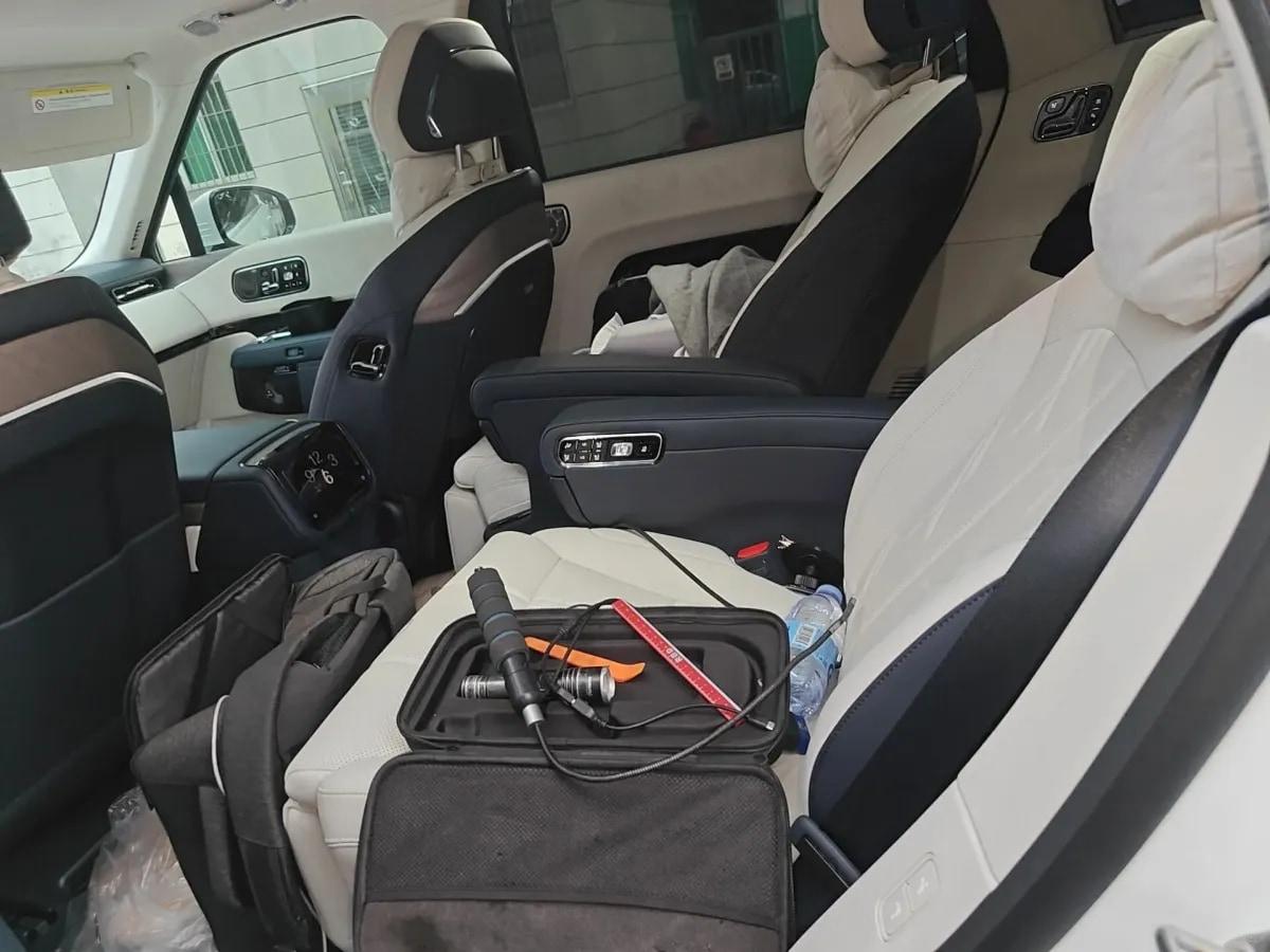 2025 Zeekr 9X 2.0T 279HP L4 1DHT PHEV image 6