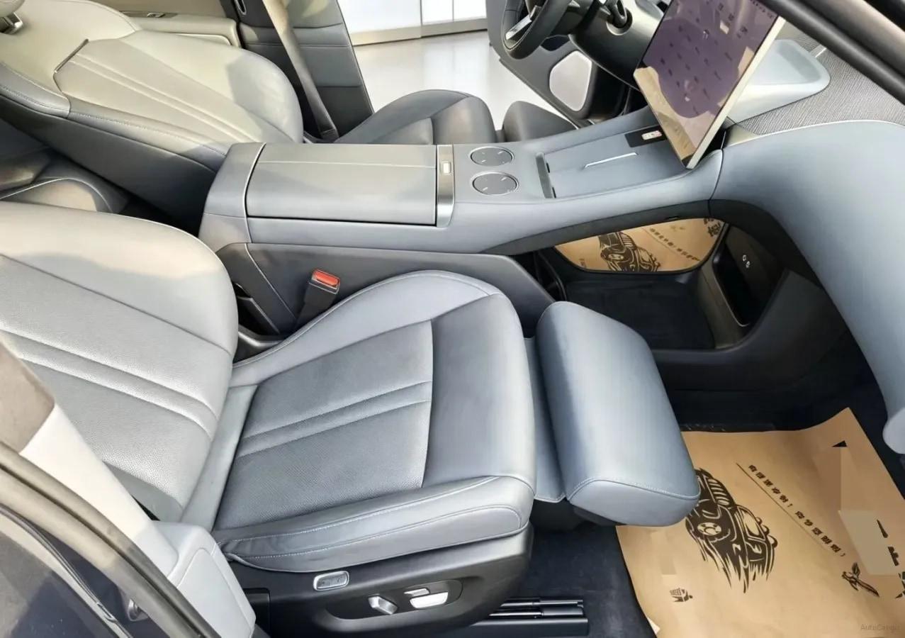 2025 Xiaomi YU7 BEV 101.7KWH image 6