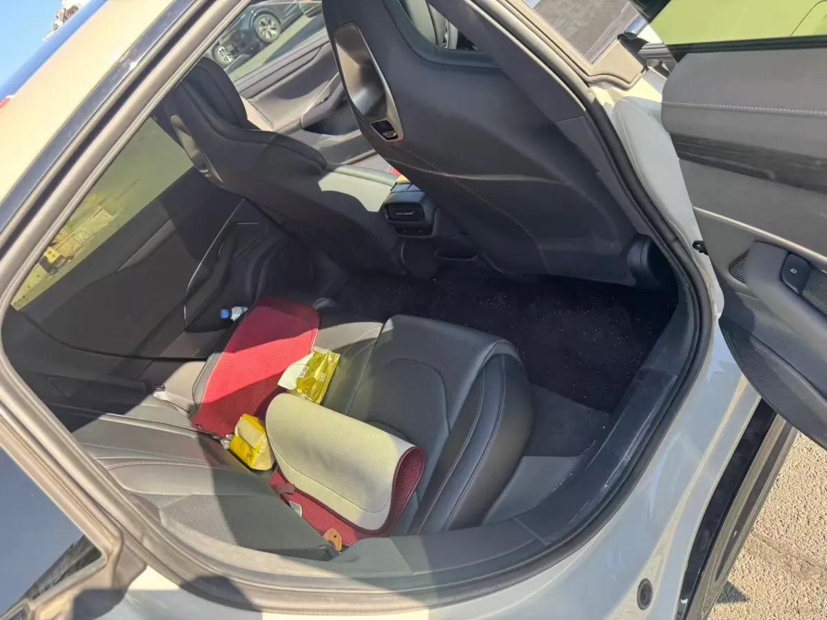 2024 Xiaomi SU7 BEV 101KWH 800km image 6