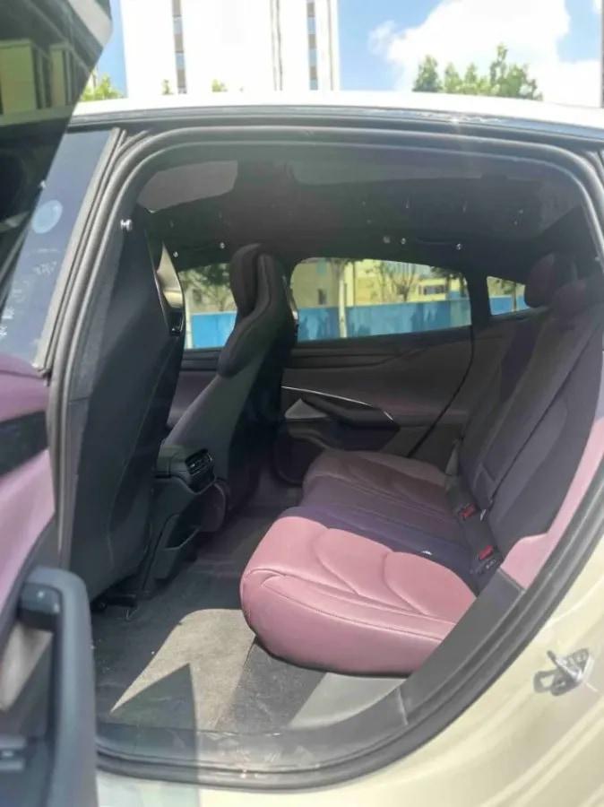 2024 Xiaomi SU7 BEV 94.3KWH image 6