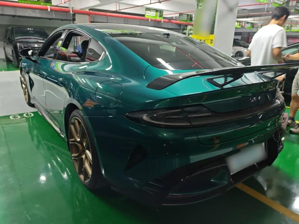 2025 Xiaomi SU7 Ultra BEV 93.7KWH 630km image 6