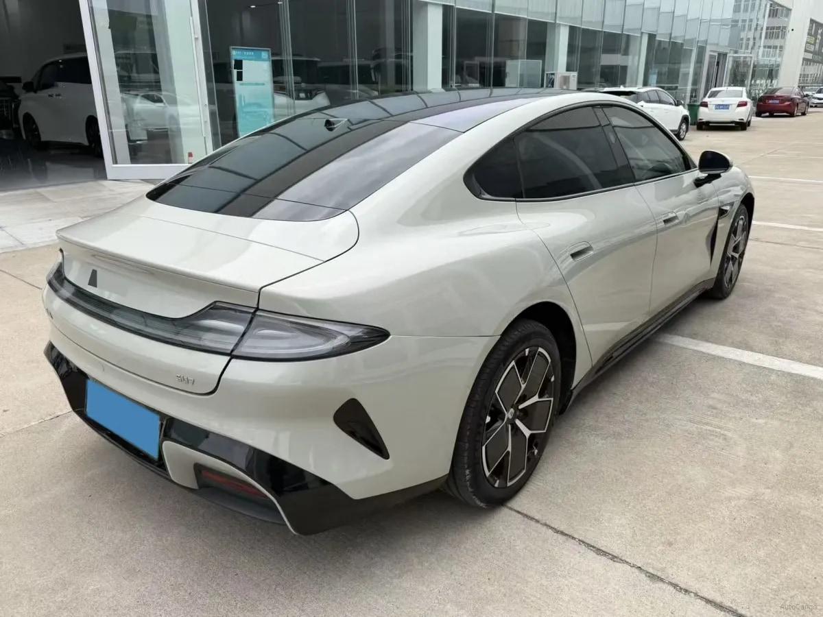 2024 Xiaomi SU7 BEV 94.3KWH image 6