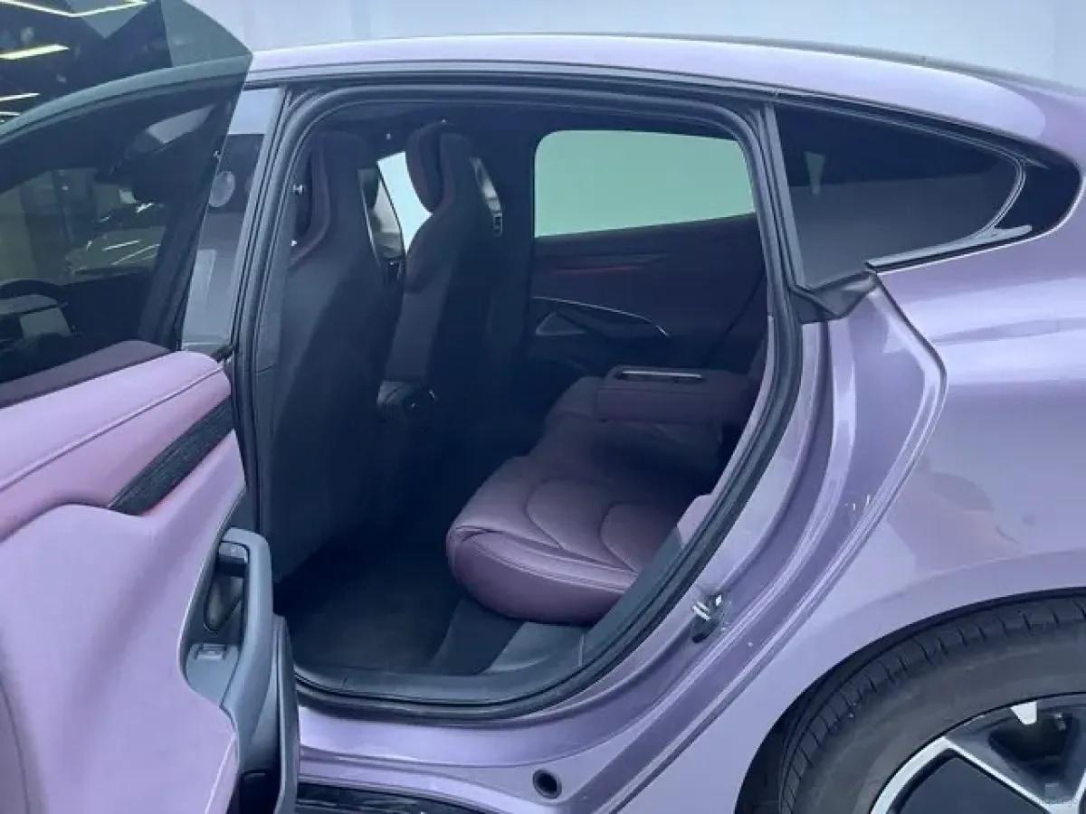2024 Xiaomi SU7 BEV 73.6KWH image 6
