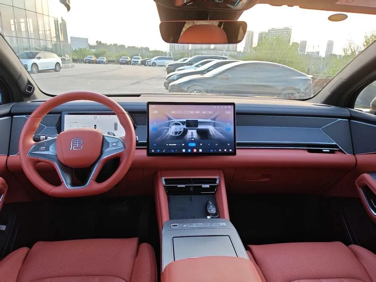 2025 BYD Tang L 1.5T 156HP L4 E-CVT PHEV 35.6KWH 175km image 6