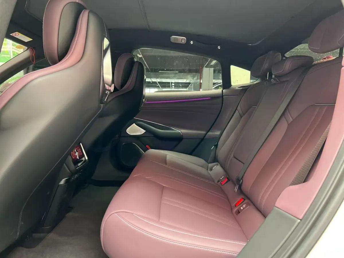 2026 Xiaomi SU7 BEV 96.3KWH 902km image 6
