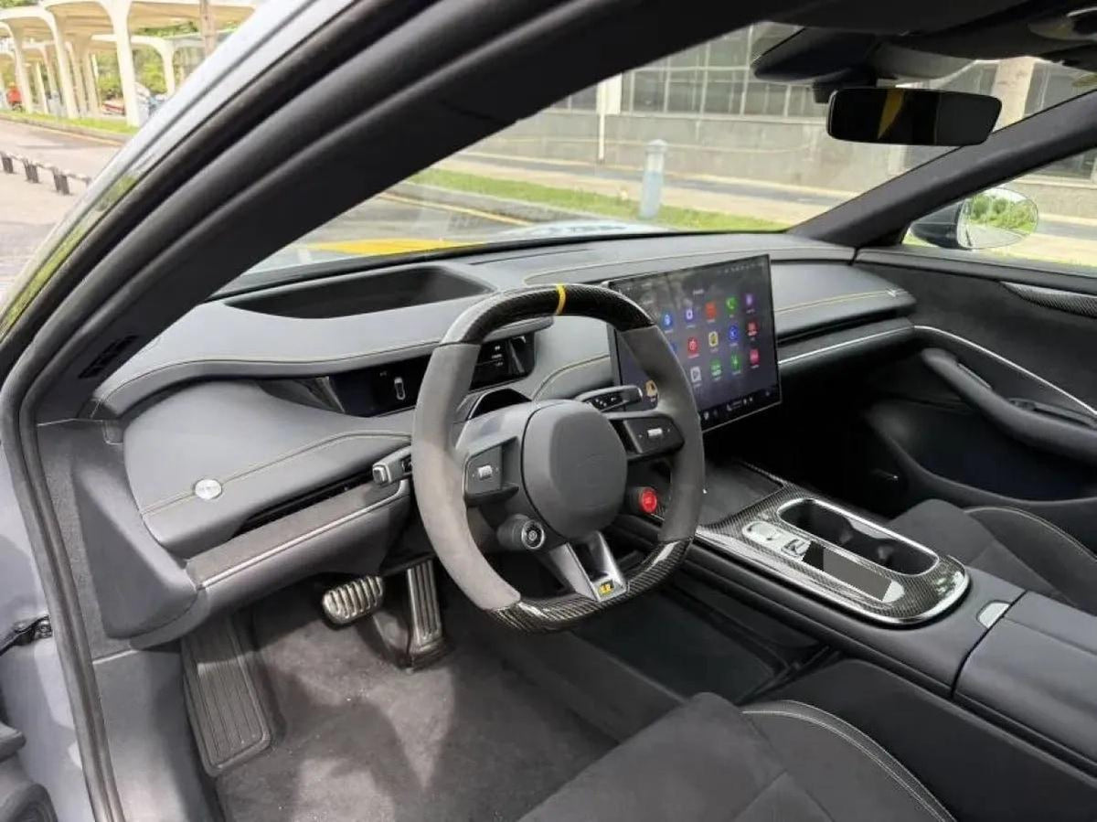 2025 Xiaomi SU7 Ultra BEV 93.7KWH image 6