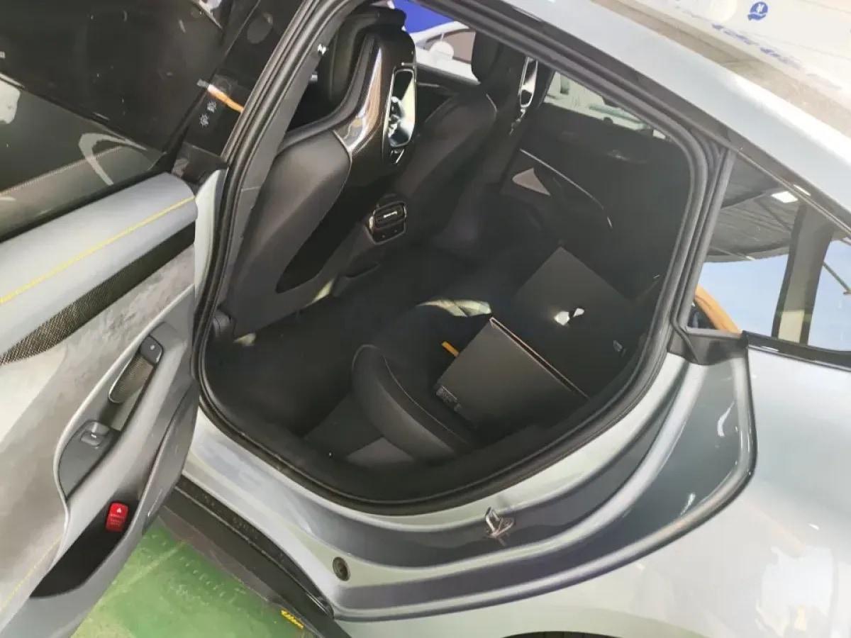2025 Xiaomi SU7 Ultra BEV 93.7KWH 630km image 6