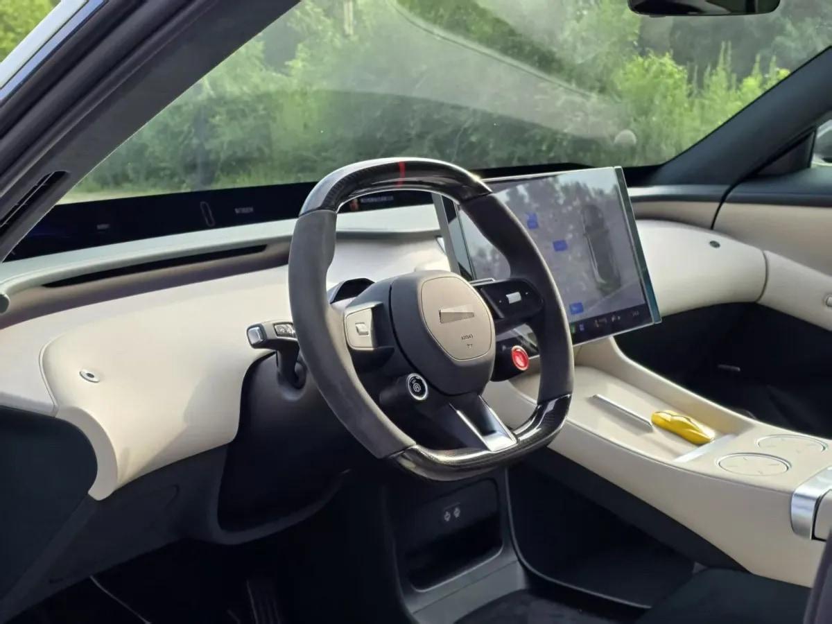 2025 Xiaomi YU7 BEV 101.7KWH image 6