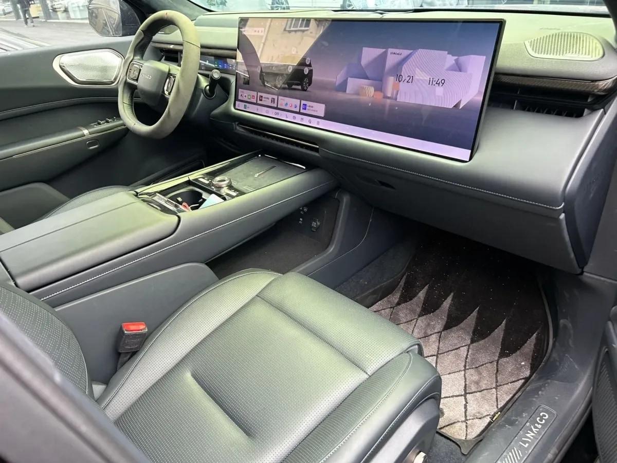 2025 LYNK&CO 900 2.0T 254HP L4 3DHT PHEV 52.38KWH 280km image 6
