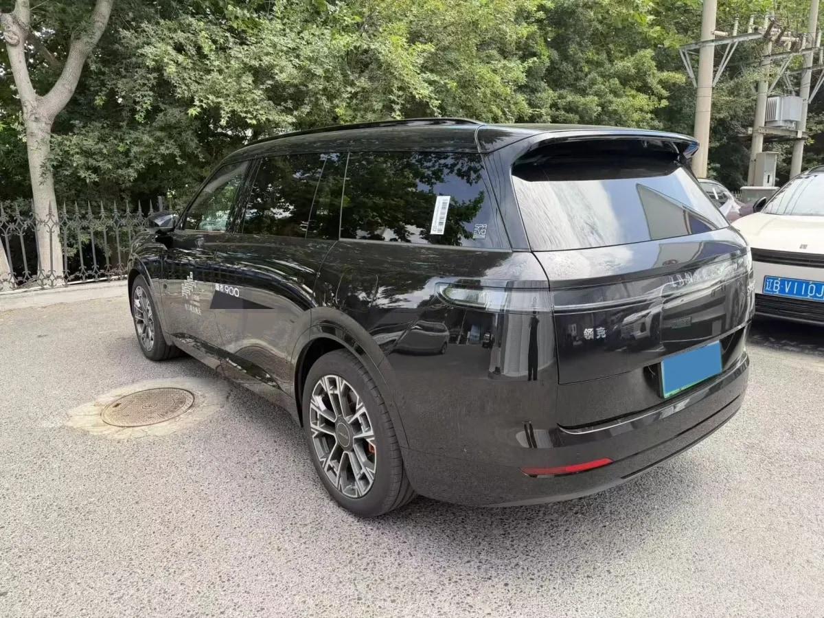 2025 LYNK&CO 900 2.0T 254HP L4 3DHT PHEV 52.38KWH 280km image 6