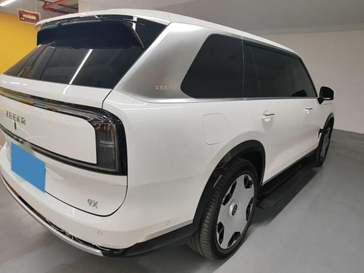 2025 Zeekr 9X 2.0T 279HP L4 1DHT PHEV 70KWH 355km image 6