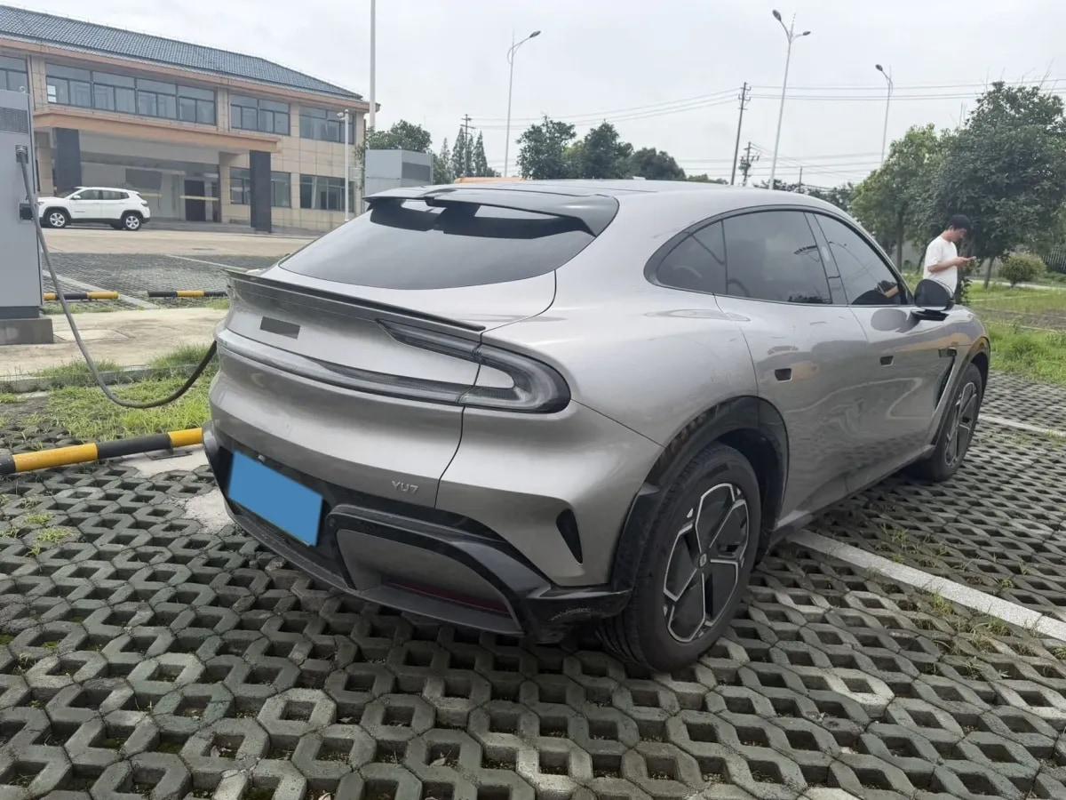 2025 Xiaomi YU7 BEV 96.3KWH image 6