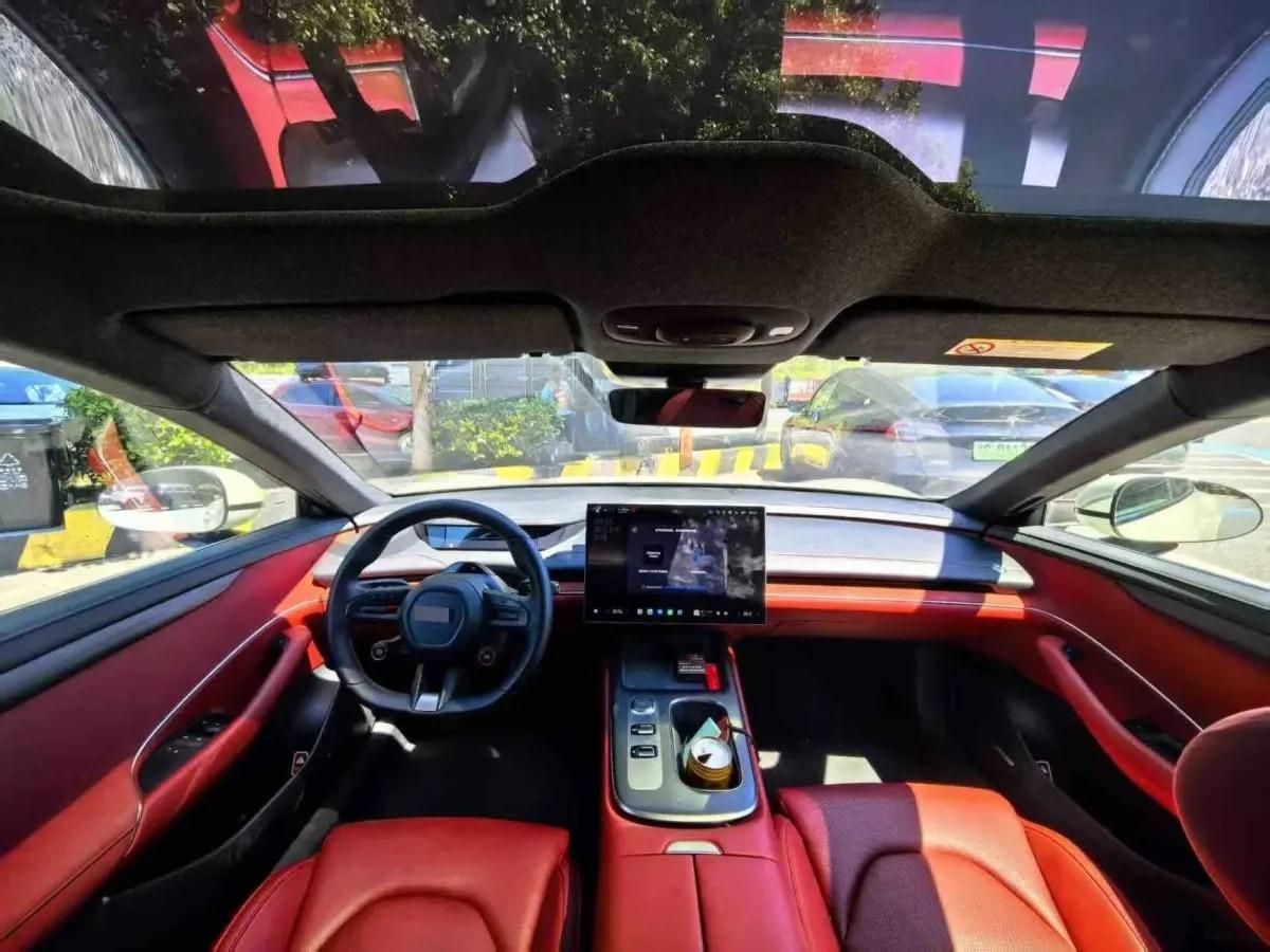 2024 Xiaomi SU7 BEV 73.6KWH image 6