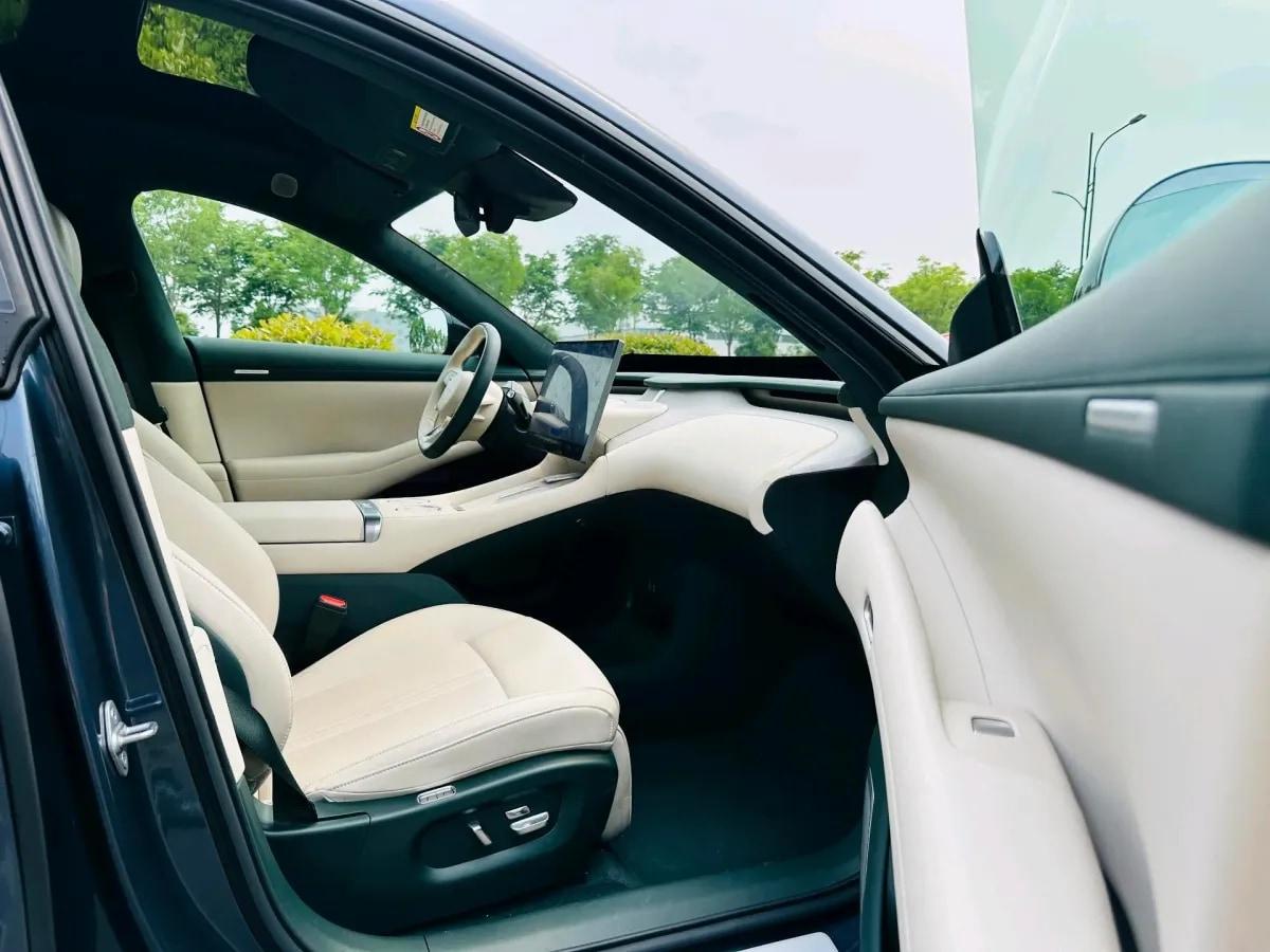 2025 Xiaomi YU7 BEV 101.7KWH image 6