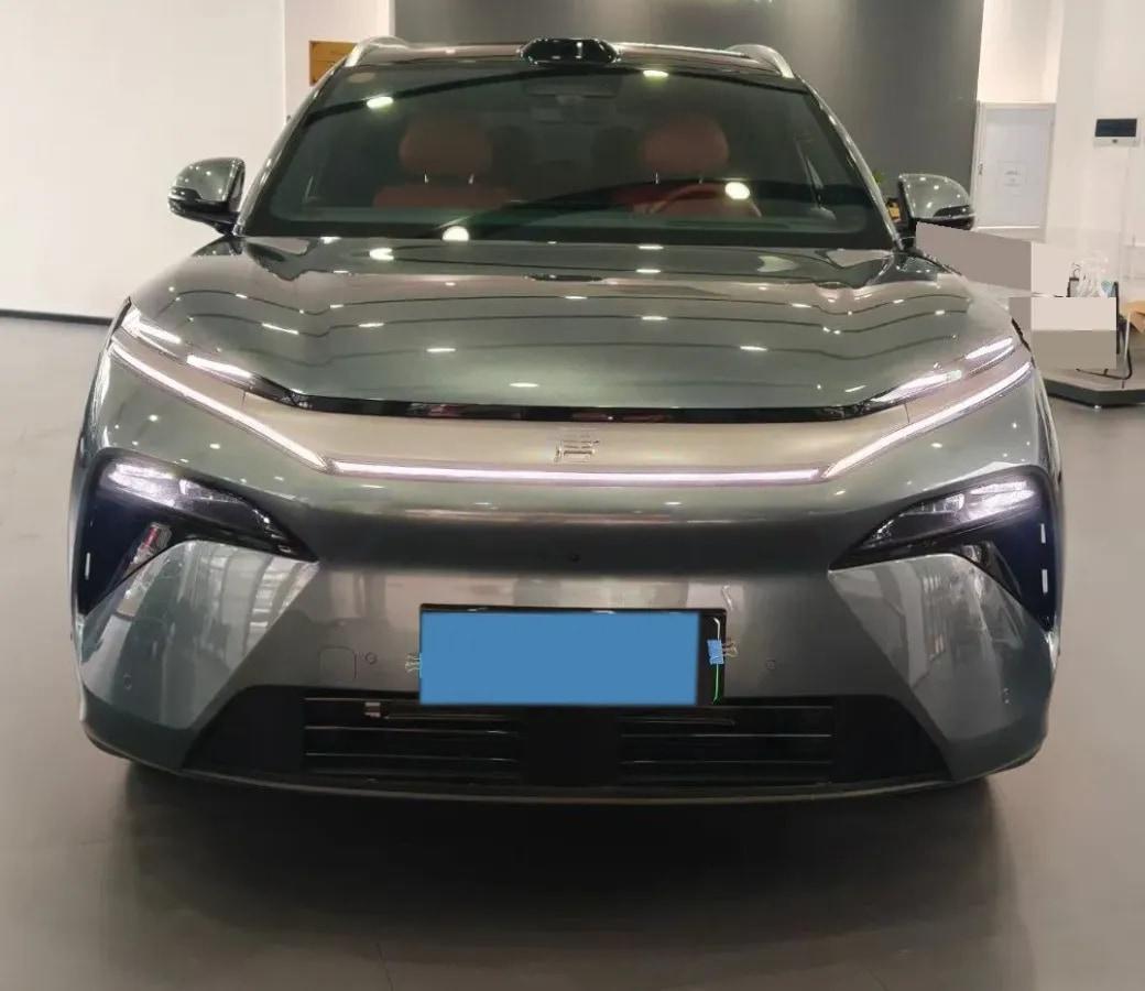 2025 BYD Tang L BEV 100.5KWH 600km image 6