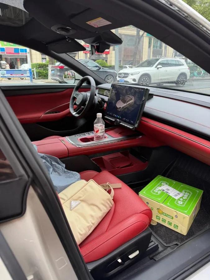 2024 Xiaomi SU7 BEV 94.3KWH image 6