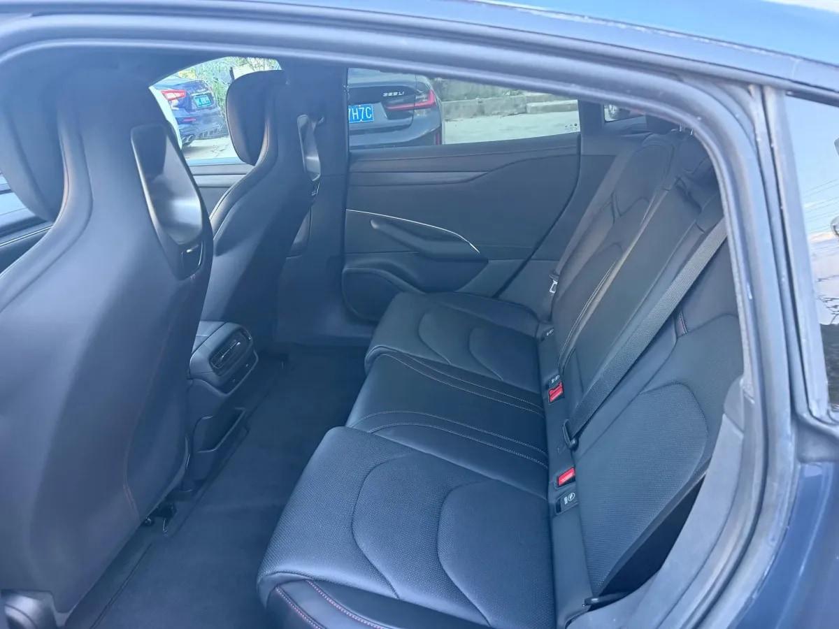 2024 Xiaomi SU7 BEV 73.6KWH 700km image 6