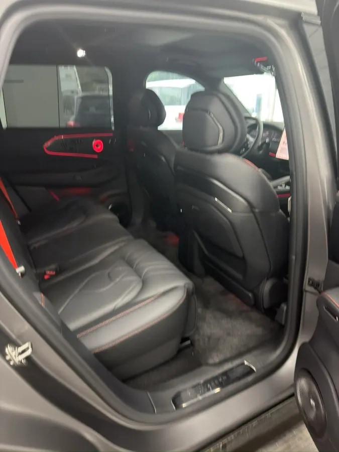 2026 Zeekr 8X 2.0T 279HP L4 1DHT PHEV 70KWH 330km image 6