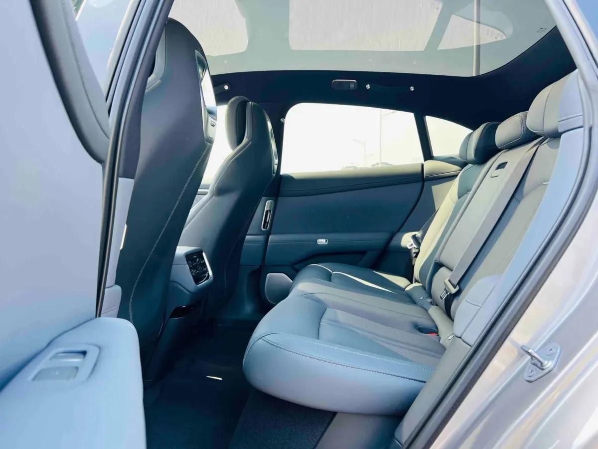 2025 Xiaomi YU7 BEV 96.3KWH 835km image 6