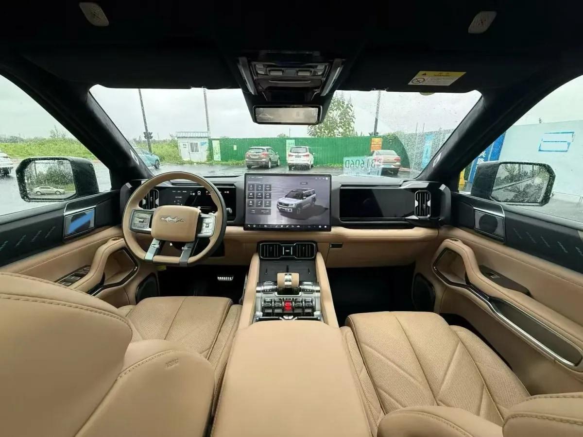 2025 Fang Cheng Bao Bao 8 2.0T 245HP L4 E-CVT PHEV 36.8KWH image 6