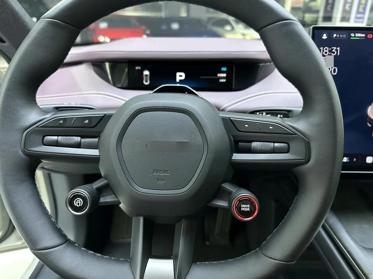 2024 Xiaomi SU7 BEV 73.6KWH image 7