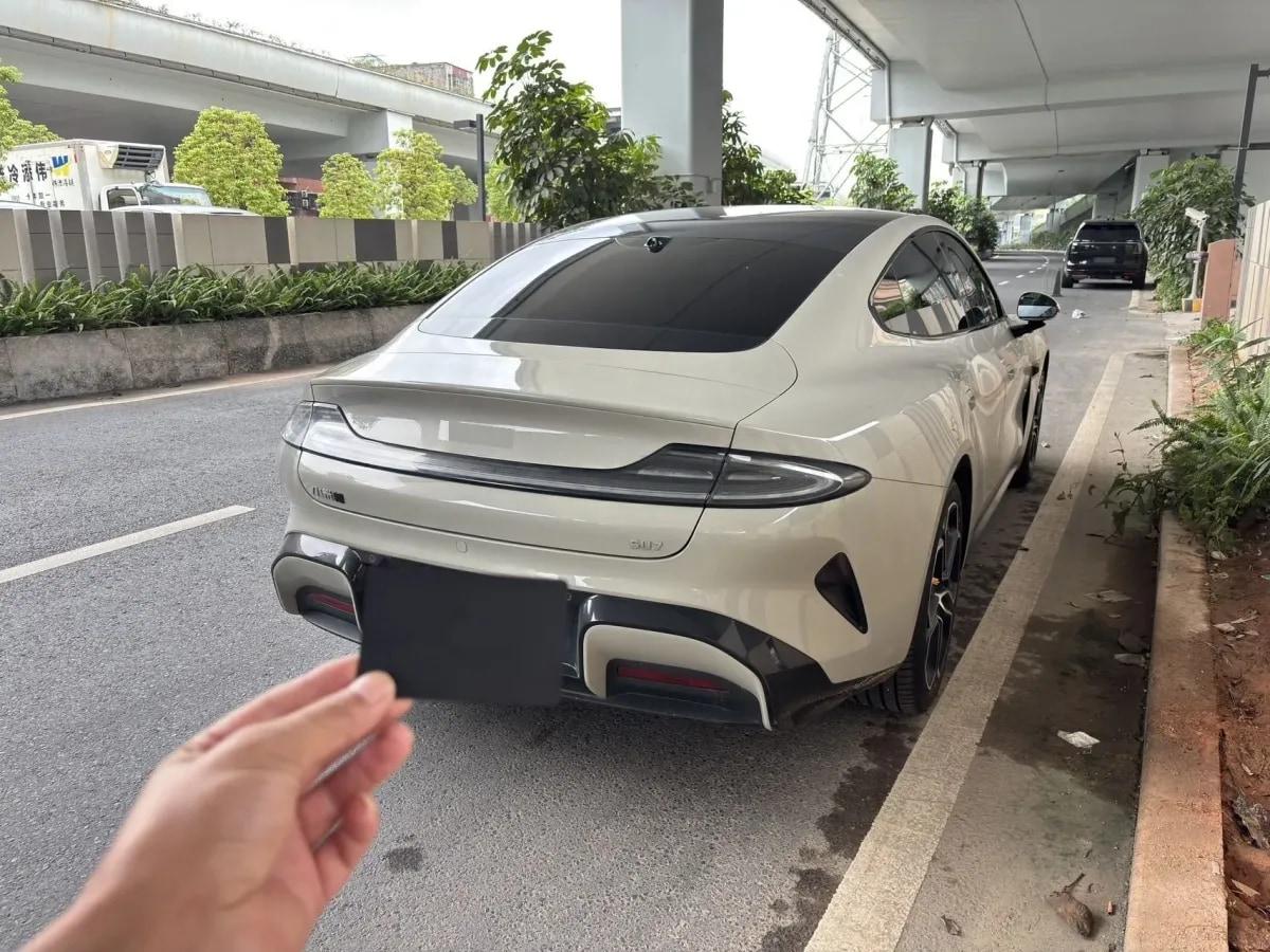 2024 Xiaomi SU7 BEV 94.3KWH image 7