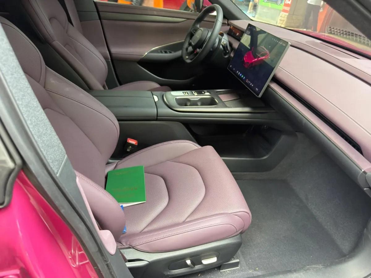 2024 Xiaomi SU7 BEV 73.6KWH image 7