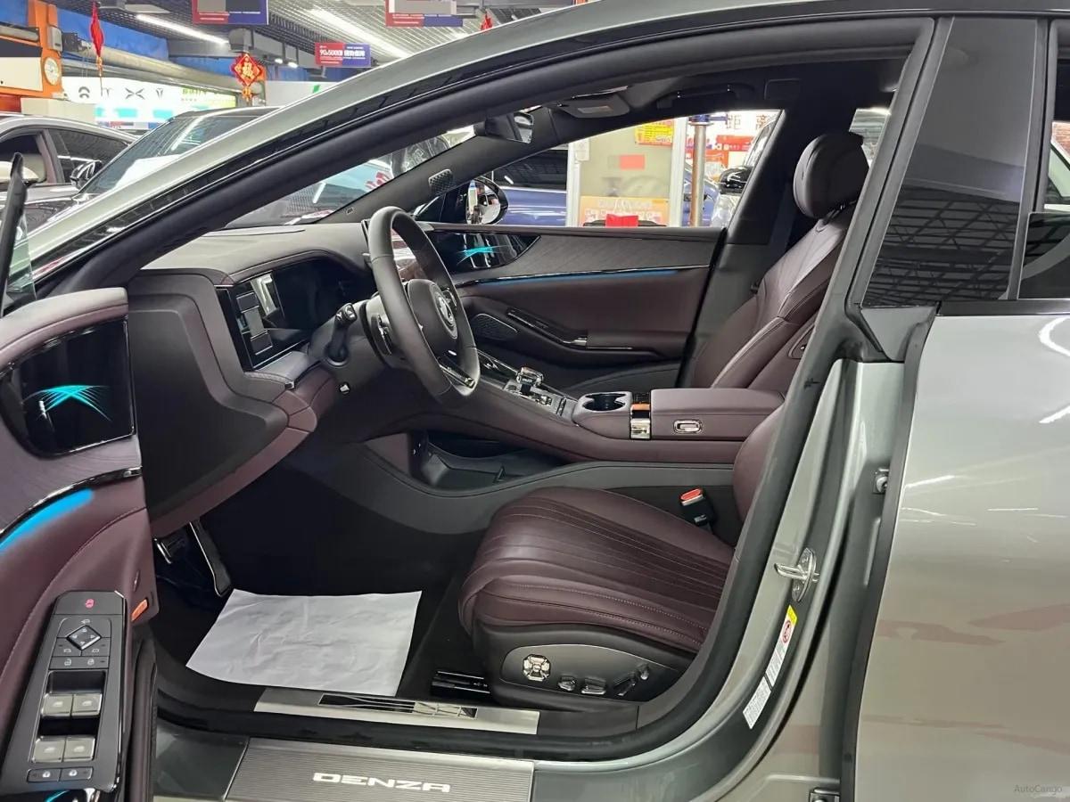 2024 Denza DenzaZ9GT 2.0T 207HP L4 E-CVT PHEV 38.5KWH 201km image 7
