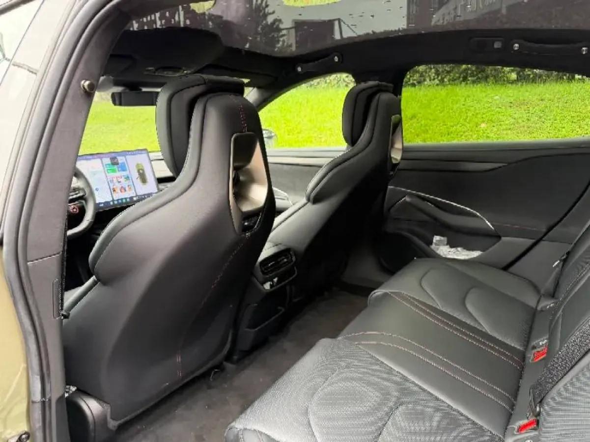 2024 Xiaomi SU7 BEV 73.6KWH image 7